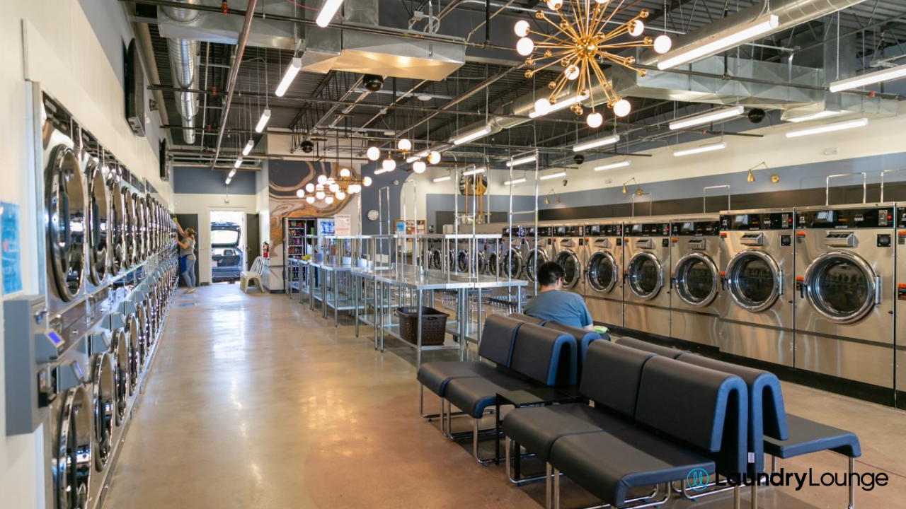 Laundry Pick Up And Delivery Service In Vista Grande, CO